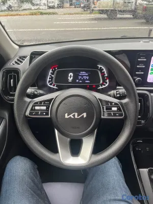 jeepetas y camionetas - Kia Sonet LX 2024 9