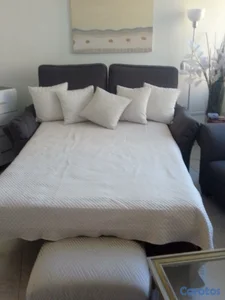 Sofa cama de 2 , Queen , Importado