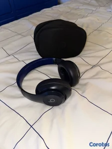 Studio Beats PRO