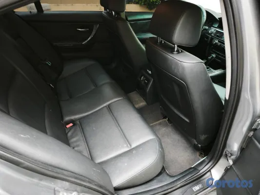 carros - BMW 318i 2011 v4  3