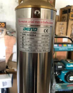 Bomba sumergible de 5.5hp 220 voltios Trifásica salida de una y media 
Marca
