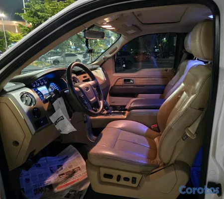 jeepetas y camionetas - Ford F150 Lariat Doble Cabina 11  7