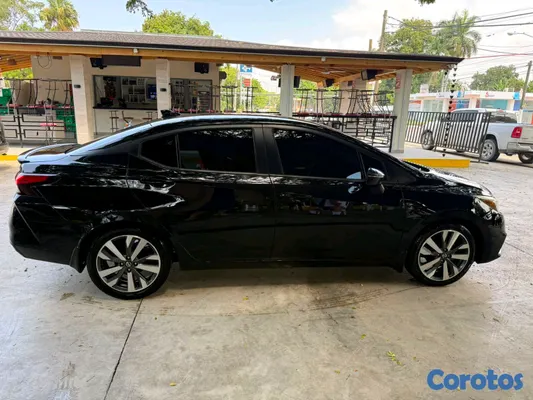 carros - Nissan versa sr 2020 6