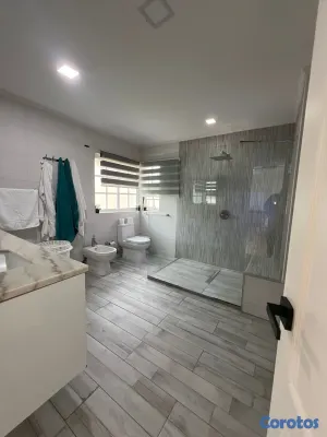 casas - Luxury and Comfort in Los Ríos, For sale  13