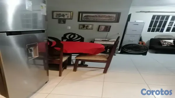 casas - Vendo casa clásica en San Isidro 10