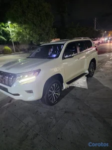 Toyota Land Cruiser Prado 2024