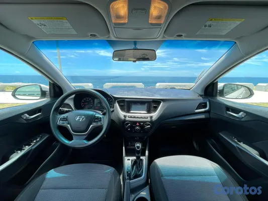 carros - Hyundai Accent SE 2021  7