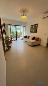 Apartamento de 3 habitaciones con terraza privada 