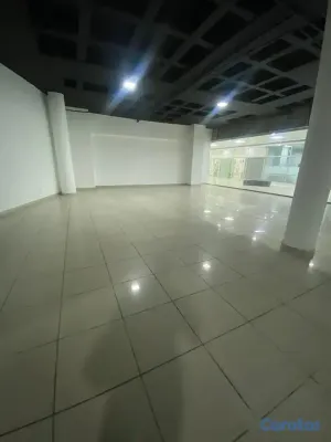oficinas y locales comerciales - LOCALES COMERCIALES EN RENTA EN NACO 4