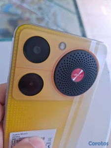 ZTE Nubia Music