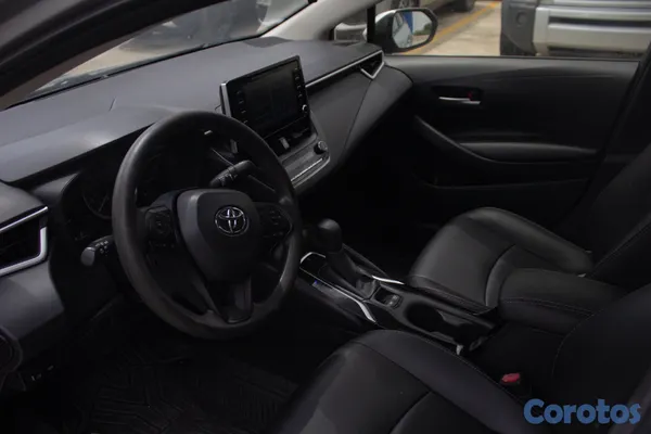 carros - TOYOTA COROLLA LE 2020 2