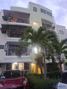 Apto en Venta 4to Nivel 
4to Nivel RD$ 12,500