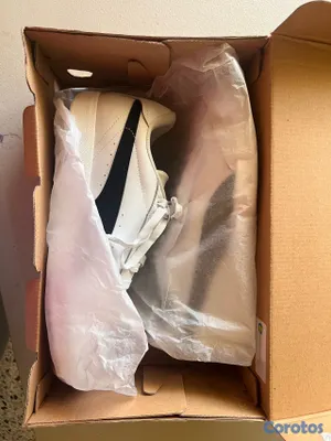 zapatos para mujer - Tenis Puma de Mujer Size9.5,  5
