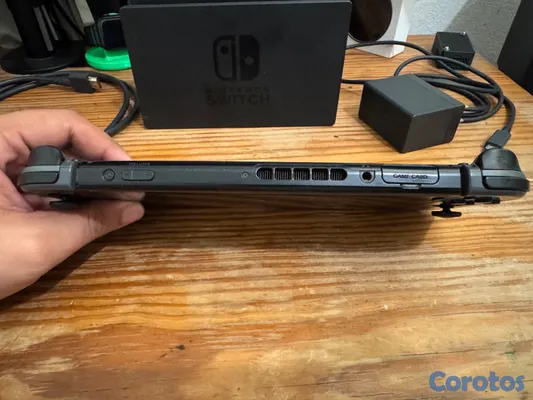 consolas y videojuegos - Nintendo Switch (V2) Todos accesorios y 2 juegos.  8