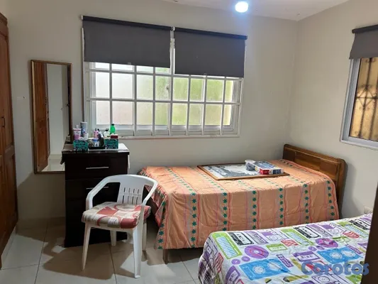 casas - vendo casa residencial Santo Domingo próximo a Isabela Aguilar tres habitaciones 18