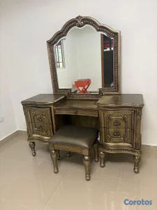 gavetero antiguo 