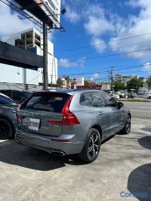 jeepetas y camionetas - Volvo XC-60 T5 R Design 2020
 8