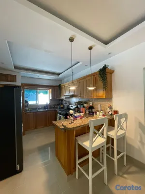 apartamentos - Vendo en El Condado hermoso Apto tipo Penthouse 5