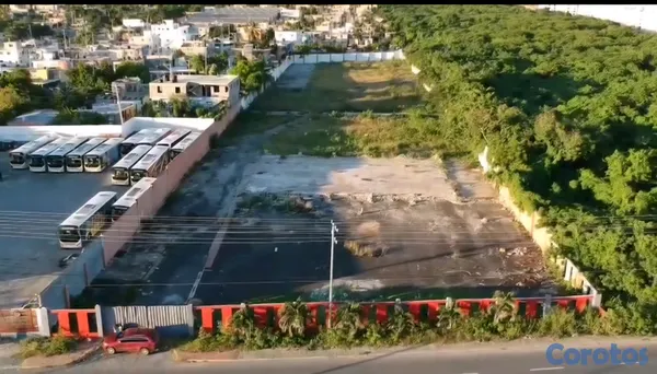 solares y terrenos - Terreno Estratégico en Venta en Avenida Las Américas | Ideal para Gran Proyecto  5