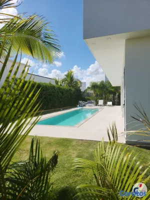 casas - Villa Minimalista de Lujo con Piscina en Punta Can 3