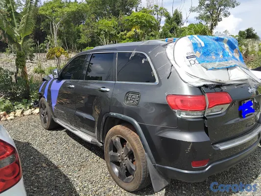 jeepetas y camionetas - JEEP GRAND CHEROKEE LIMITED 4