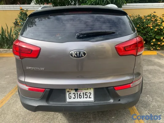 jeepetas y camionetas - Kia Sportage 2015 12