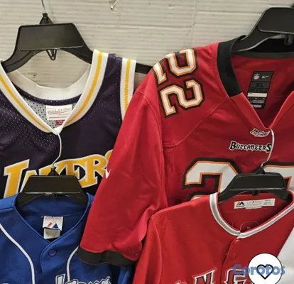 Artículos Deportivos - 6 camisetas deportivas auténticas/originales NBA/N 7