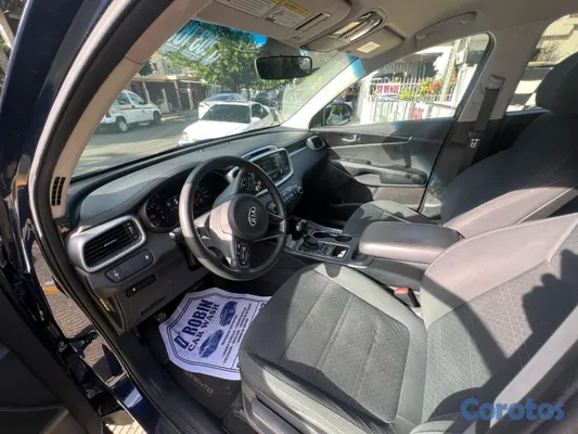 jeepetas y camionetas - SE VENDE KIA SPORTAGE LX 2021 CLEAN CAR FAX  3