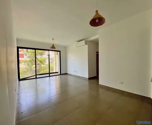 apartamentos - Apartamento en Alquiler con línea blanca y shutter 9