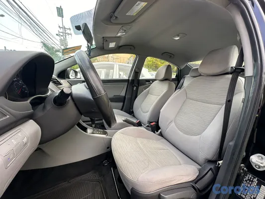 carros - Vendo Hyundai Accent 2017 color Negro, automático, Excelente condición 3