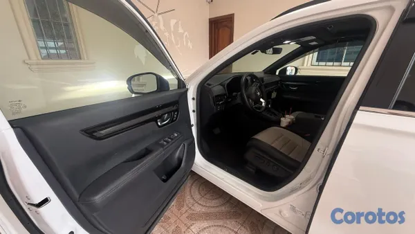 jeepetas y camionetas - Honda CR-V Sport Touring Hybrid 2025 en venta. 10