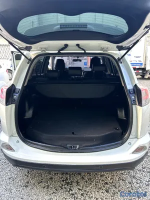 jeepetas y camionetas - Toyota RAV4 2018 de la casa nunca chocada  6