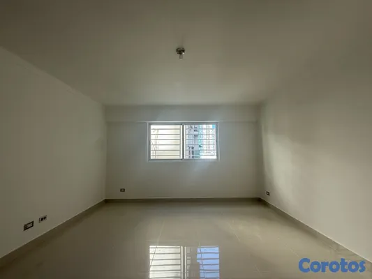 apartamentos - Alquiler de apto piso alto de 3 hab con baños piso alto y ascensor  2