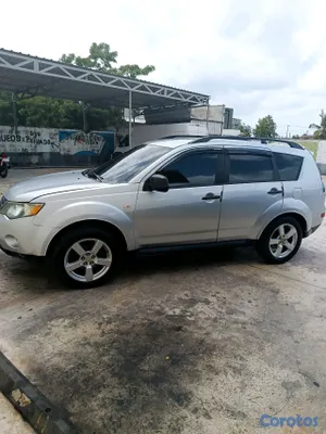 jeepetas y camionetas - Mitsubishi outlander 2009 
Cris plata (4 cilindros) RD$ 375,000.00 2