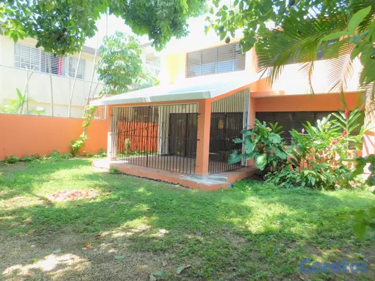 oficinas y locales comerciales - CASA EN ALQUILER PARA USO PREFERIBLEMENTE COMERCIAL U OFICINA. 9