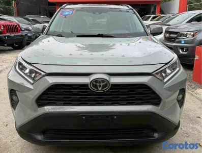Toyota rav4 2020 xle