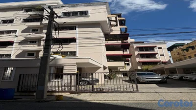 En Venta penthouse de 4 habitaciones en Renacimiento