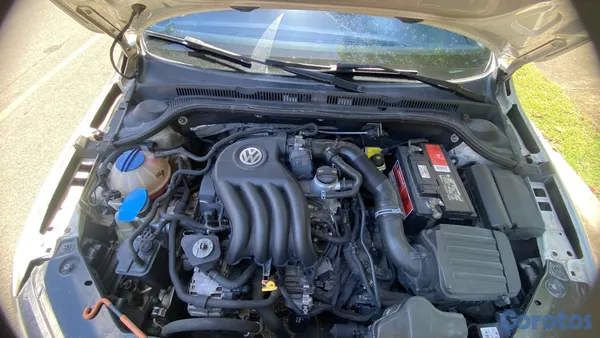 carros - Volkswagen Jetta 2013 2.0 6