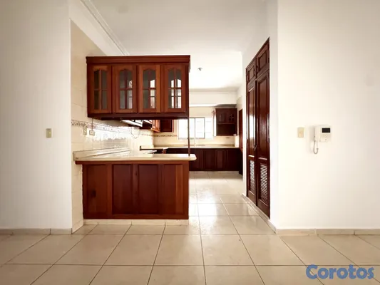 apartamentos - AMPLIO APARTAMENTO EN ALQUILER DE 215 M² EN EL CEN 6