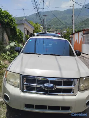 jeepetas y camionetas - En muy buen estado . Aprovecha está oportunidad de 12