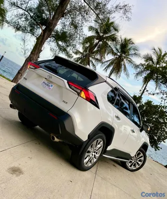 jeepetas y camionetas - Toyota rav4 2023 xle premium  3