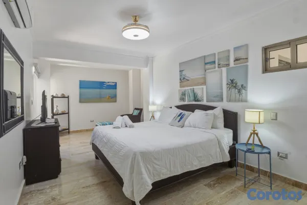apartamentos - SALE BY OWNER | FULLY TURNKEY 2BR/2BA CONDO AT GRA 10