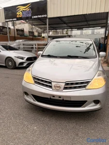 Nissan tiida 2013