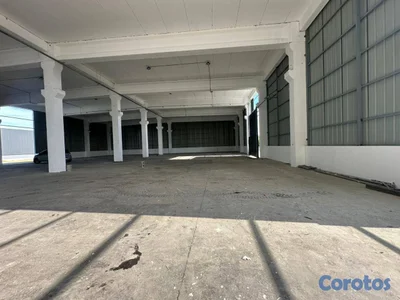 NAVE EN ALQUILER – AUTOPISTA LAS AMÉRICAS