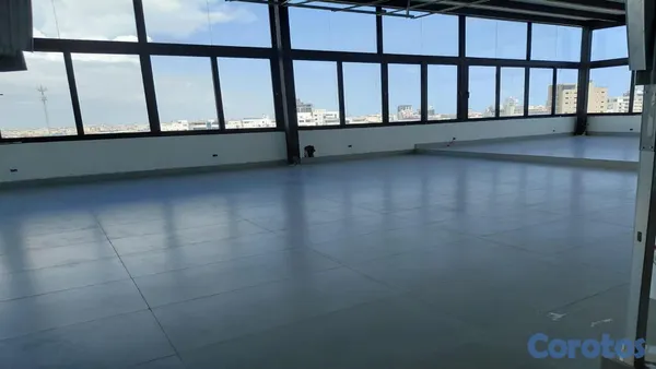 oficinas y locales comerciales - En Venta y  Alquiler Local Corporativo en Piantini Pios 11 y 12 6