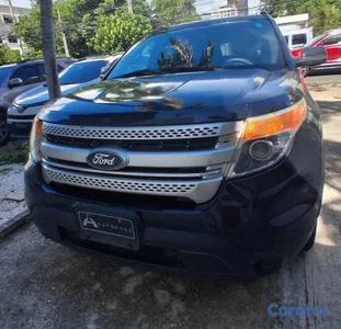 Ford Explorer 2013.