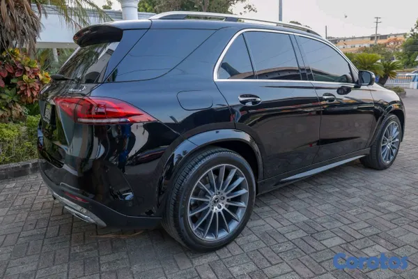 jeepetas y camionetas - Mercedes benz gle 350 2020 4matic clean carfax  8