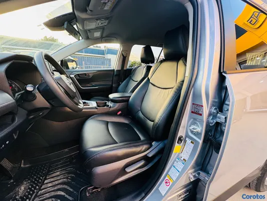 jeepetas y camionetas - Toyota Rav4 Le 2019 4x4 ✅ CLEAN CARFAX  6