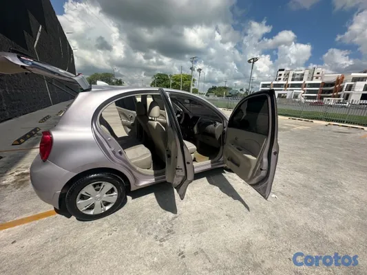 carros - NISSAN MARCH 2015 8