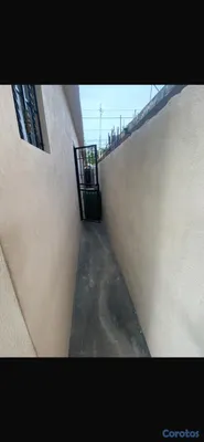 casas - alquilo casa tipo apartamento en el
kilómetro 14 autopista Duarte 

 9